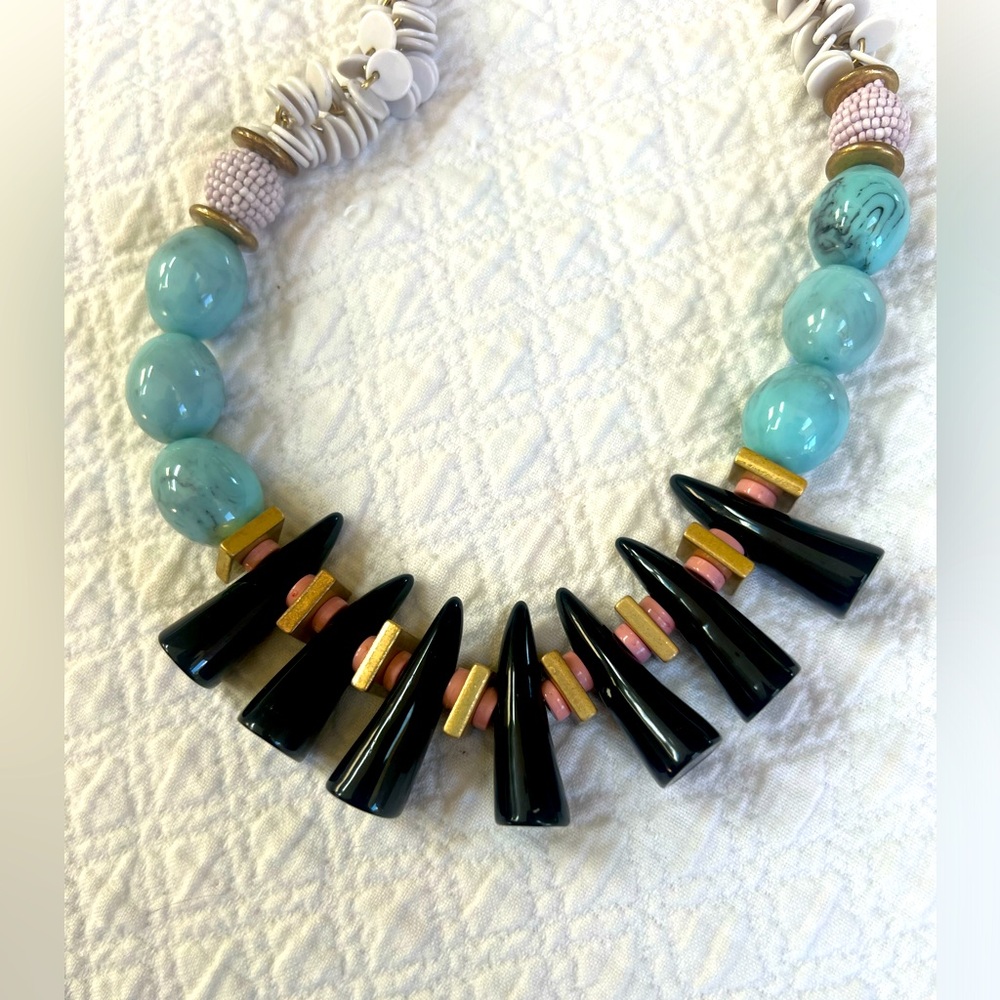 Anthropologie Boho 🖤 acrylic Spike Glass Stones Mixed Media Statement Necklace